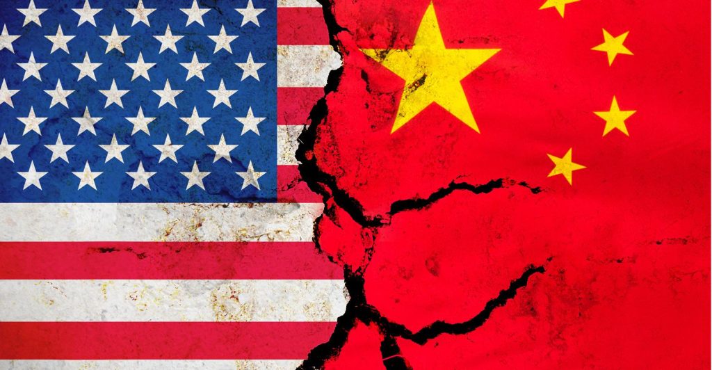 Os chineses, os americanos, o “China Dream” e a guerra comercial