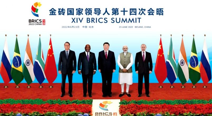 And the ship goes… o BRICS